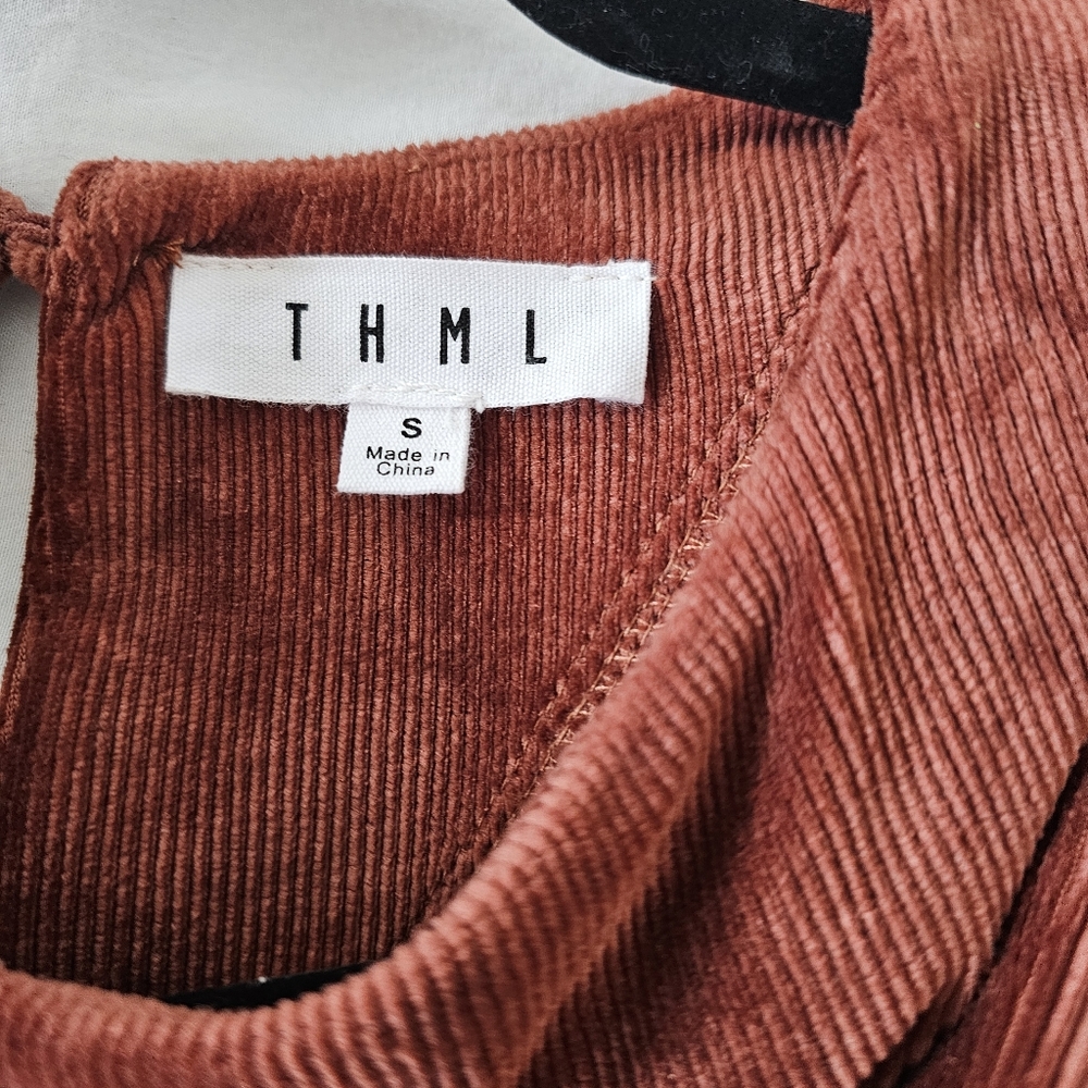 THML Ribbed Velvet Capped Flutter Sleeve Top In Rust Size Small - Picture 6 of 9